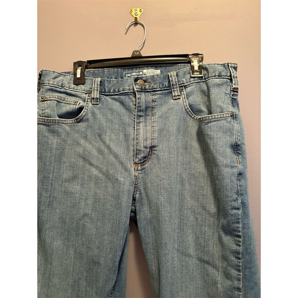 Carhartt Jeans Mens 36x32 Blue Light Wash Straight Leg Relaxed Fit - Picture 2 of 8